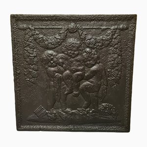 Antique French Classical Cast Iron Fireback with Putti, Mid 19th Century.