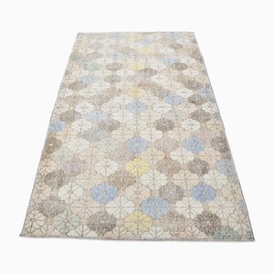 Multicolored Floral Pattern Oushak Rug