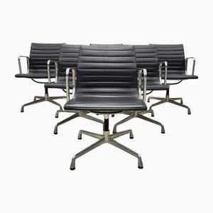 Chaises de Bureau EA108 en Cuir Gris Foncé et Aluminium par Charles & Ray Eames pour Vitra, 2000s, Set de 8