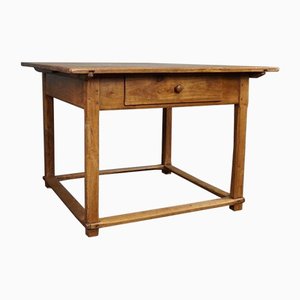 Mesa de comedor antigua de madera de pino, década de 1800