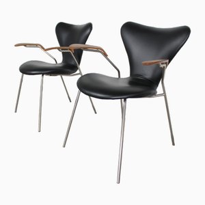 Series Seven Dining Chairs with Armrests by Arne Jacobsen by Fritz Hansen, 1960s, Set of 2