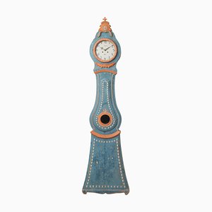 Orologio antico a cassa lunga in pino, Svezia