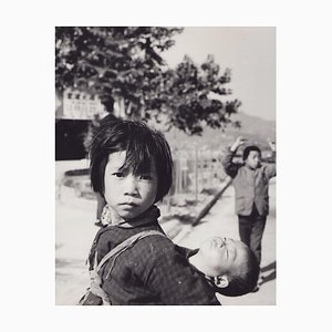 Hanna Seidel, Hong Kong Children in the Street, Schwarzweiß Fotografie, 1960er