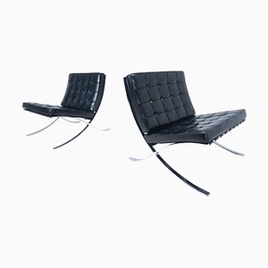 Set of Barcelona Chairs in Black Leather by Ludwig Mies van der Rohe for Knoll, 1960s