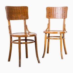 Esszimmerstühle aus Bugholz & Hellem Nussholz, Debrecen, 1940er, 2er Set