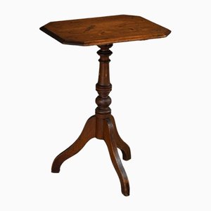 Antique Occasional Table in Pine