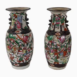 Jarrones chinos de porcelana Nankin, década de 1890. Juego de 2