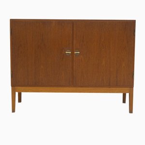 Mueble modelo 232 de teca de Børge Mogensen para FDB, años 60