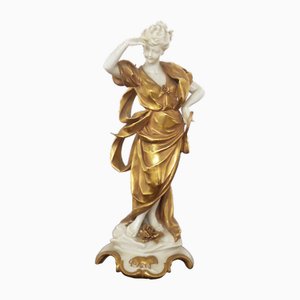 Leo Statuette in Gold Ceramic from Capodimonte, Early 20th Century