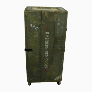 Baúl de la Cruz Roja estadounidense con ruedas, años 40