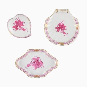 Piezas de porcelana india pequeña rosa con flores moradas de Herend. Juego de 3