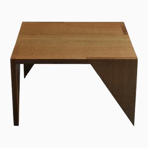Tavolino realizzato a mano in quercia, Regno Unito, di Sum Furniture