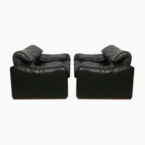 Black Leather Maralunga Armchairs attributed to Vico Magistretti for Cassina, 1970s, Set of 2
