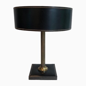 Lámpara de escritorio de cuero negro y latón al estilo de Jacques Adnet, años 70