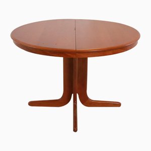 Neuzelle Round Extendable Dining Table in Veneer