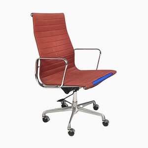 Aluminum Group Office Chair by Charles Ray Eames for Viitra, 1970s