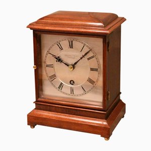 Reloj de repisa eduardiano pequeño de nogal, década de 1890