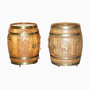 Tables d'Appoint ou Bars Barrel Sculptés Antiques, Set de 2