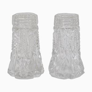 French Art Nouveau Salt and Pepper Shakers in Facetted Crystal Glass, 1920s, Set of 2