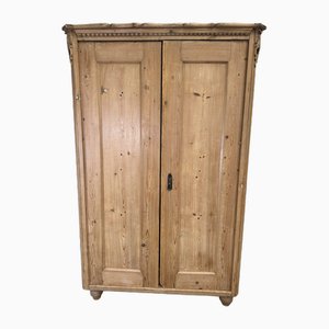 French Pine Armoire Linen Cupboard, 1860s