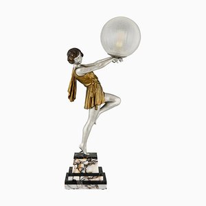 Art Deco Lady Holding a Ball Tischlampe von Emile Carlier, 1925