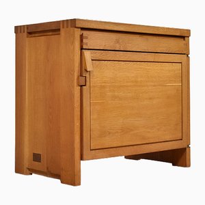 Mueble R09b de roble de Pierre Chapo, France, años 70