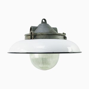 Lampada a sospensione vintage industriale in vetro smaltato bianco, ghisa e vetro olografico