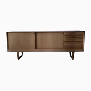 Credenza di Kurt Østervig per Eiche, Danimarca