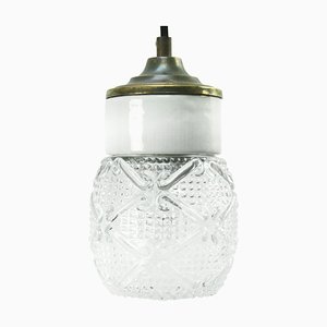 Lámpara colgante industrial vintage de porcelana blanca y latón con vidrio transparente a rayas
