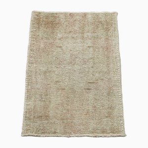 Tappeto vintage beige sovratinto