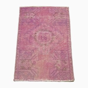 Rosa überfärbter Vintage Teppich