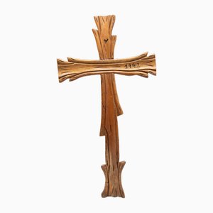 Cruz religiosa de madera con obras de arte tradicionales, años 50