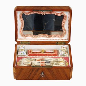 Caja de costura de época de restauración de chapa de palisandro, oro y plata, década de 1830