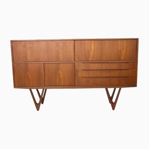 Credenza alta in teak di Kurt Ostervig per Randers Møbelfabrik, Danimarca, anni '60