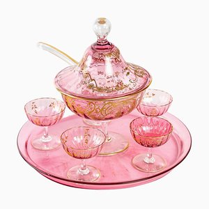 Servicio de cena de cristal rosa, siglo XIX