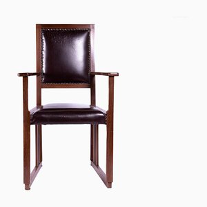 Throne Armchair in Leather