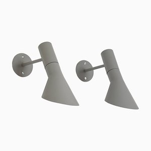 Arne Jacobsen zugeschriebene grau lackierte Wandlampen für Louis Poulsen, 1960er, 2er Set