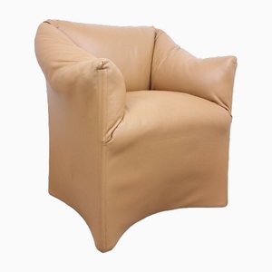 Cassina Tentazionione Poltrona Cognac #1 Poltrona in vera pelle del designer Mario Bellini nel colore Cognac