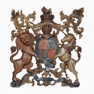 Armoiries Royales à Écusson Armorial Sculpté à la Main en Polychromie Peinte, 1707-1714