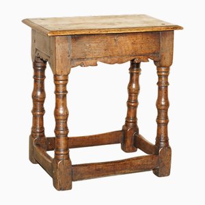 Taburete inglés o mesa auxiliar articulada de roble, siglo XVIII, década de 1760