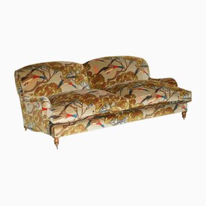 Howard Signature Sofa aus Samt mit Scroll Armlehne von George Smith