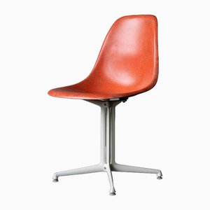 La Fonda Fiberglass Swivel Chair by Charles & Ray Eames for Herman Miller, 1960s