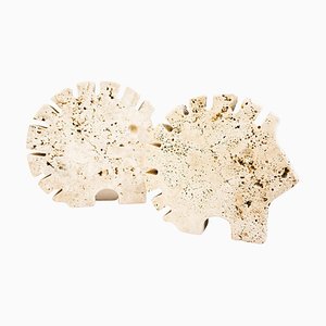 Italian Brutalist Travertine Hedgehog Sculptures attributed to Fratelli Mannelli, Italy, 1970s, Set of 2