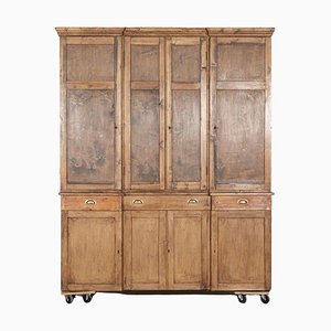 19th Century English Pine Breakfront Housekeepers Cupboard, 1890s
