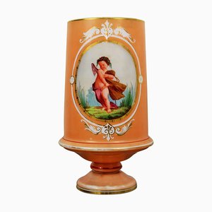 Vase en Opaline à Décor d'Angelot Napoléon III