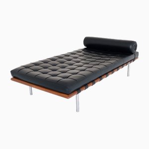 Barcelona Daybed in Leather by Ludwig Mies van der Rohe for Knoll Int., 2010