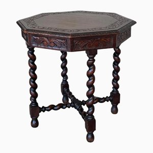 Table Hexagonale Antique en Noyer avec Six Pieds Sculptés, 1890s