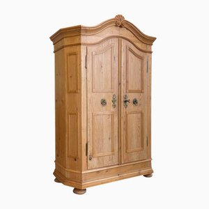 Barocker Bauern Kleiderschrank aus Holz