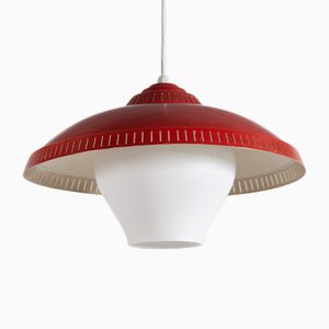 Lampada a sospensione in vetro bianco e rosso, anni '50