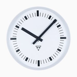 Reloj industrial Pk 27 de Pragotron, ex Checoslovaquia, años 90